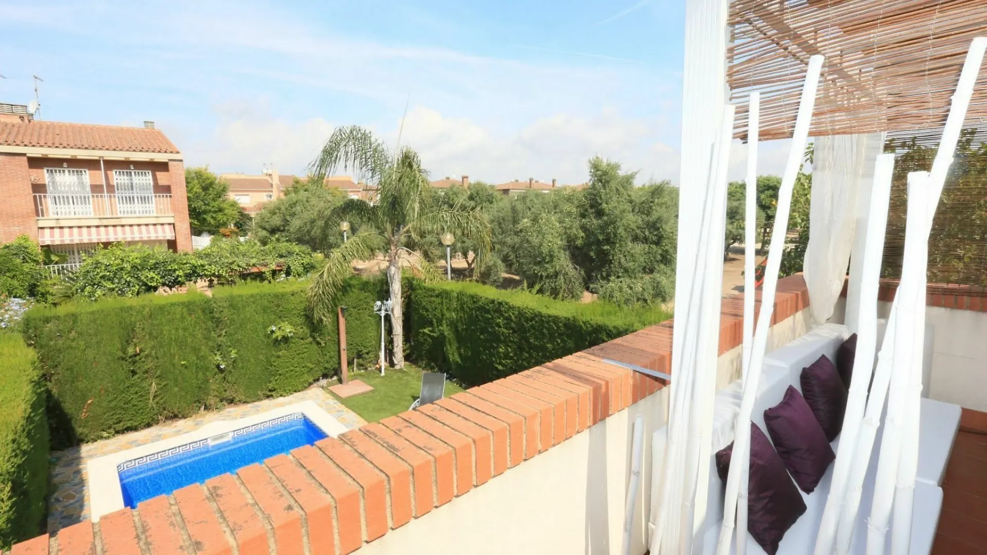Casa Vista A La Piscina Para 8 Personas En Cambrils Spain