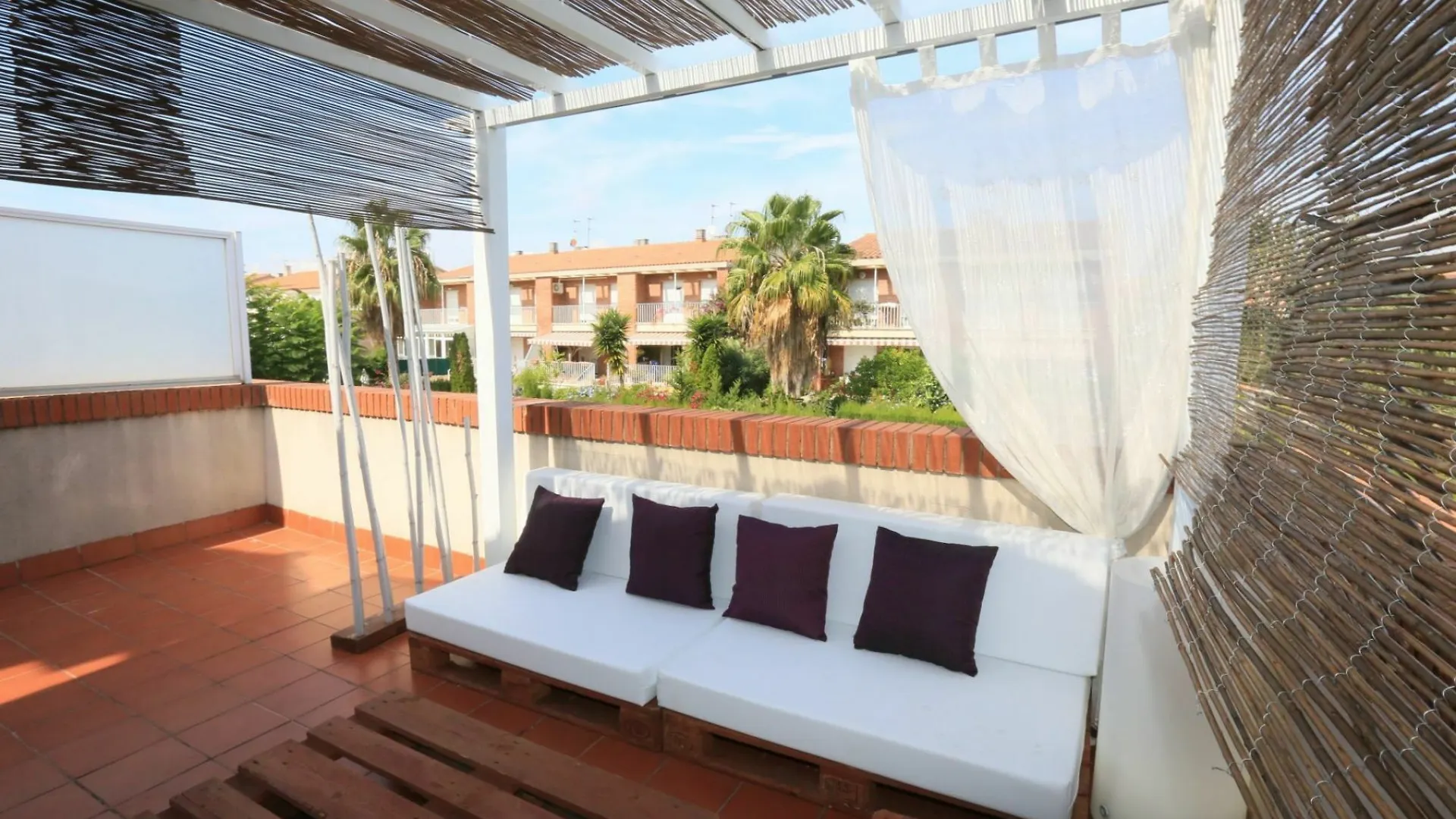 Apartment Casa Vista A La Piscina Para 8 Personas En Cambrils Spain