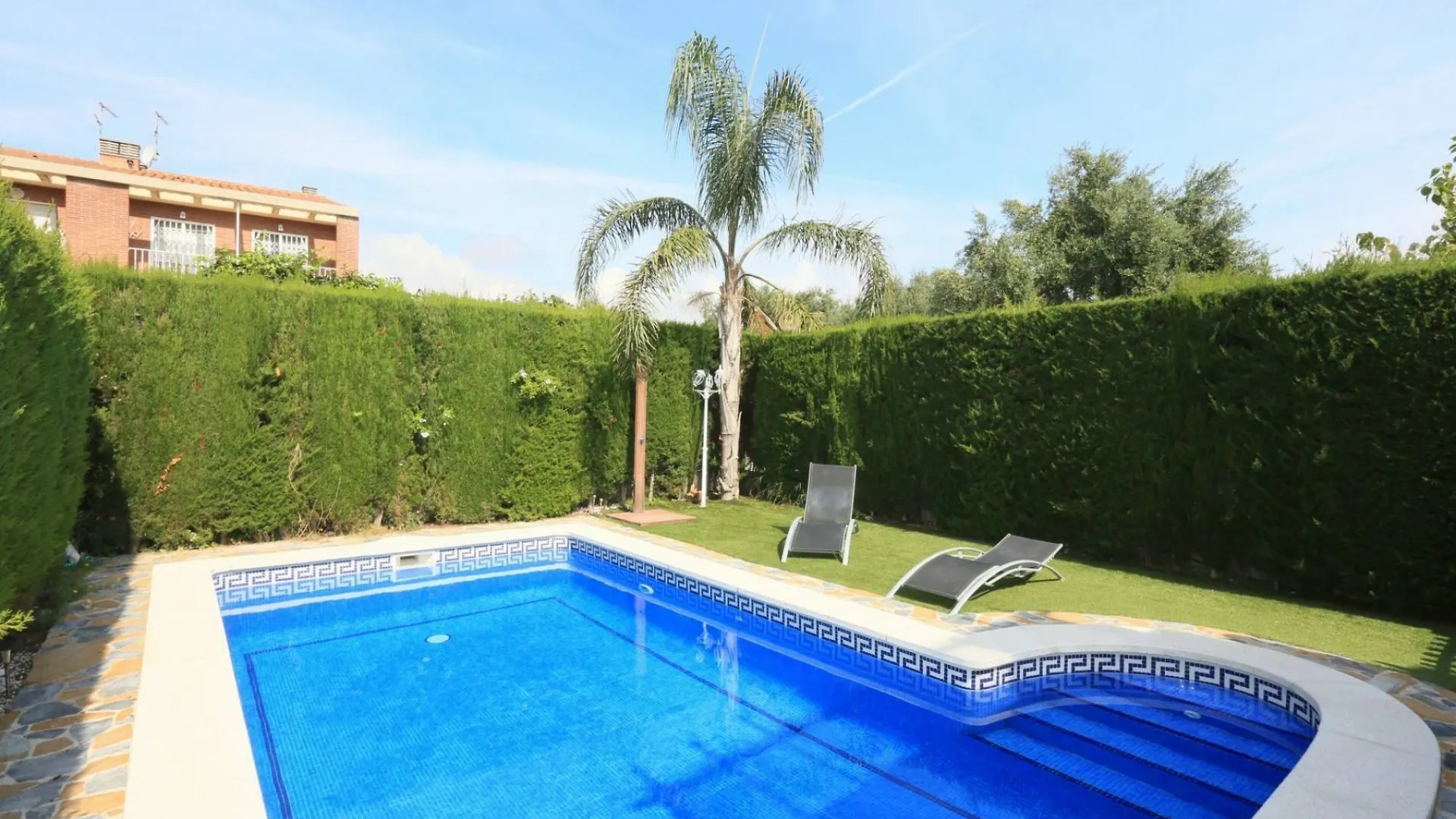 Casa Vista A La Piscina Para 8 Personas En Cambrils Spain