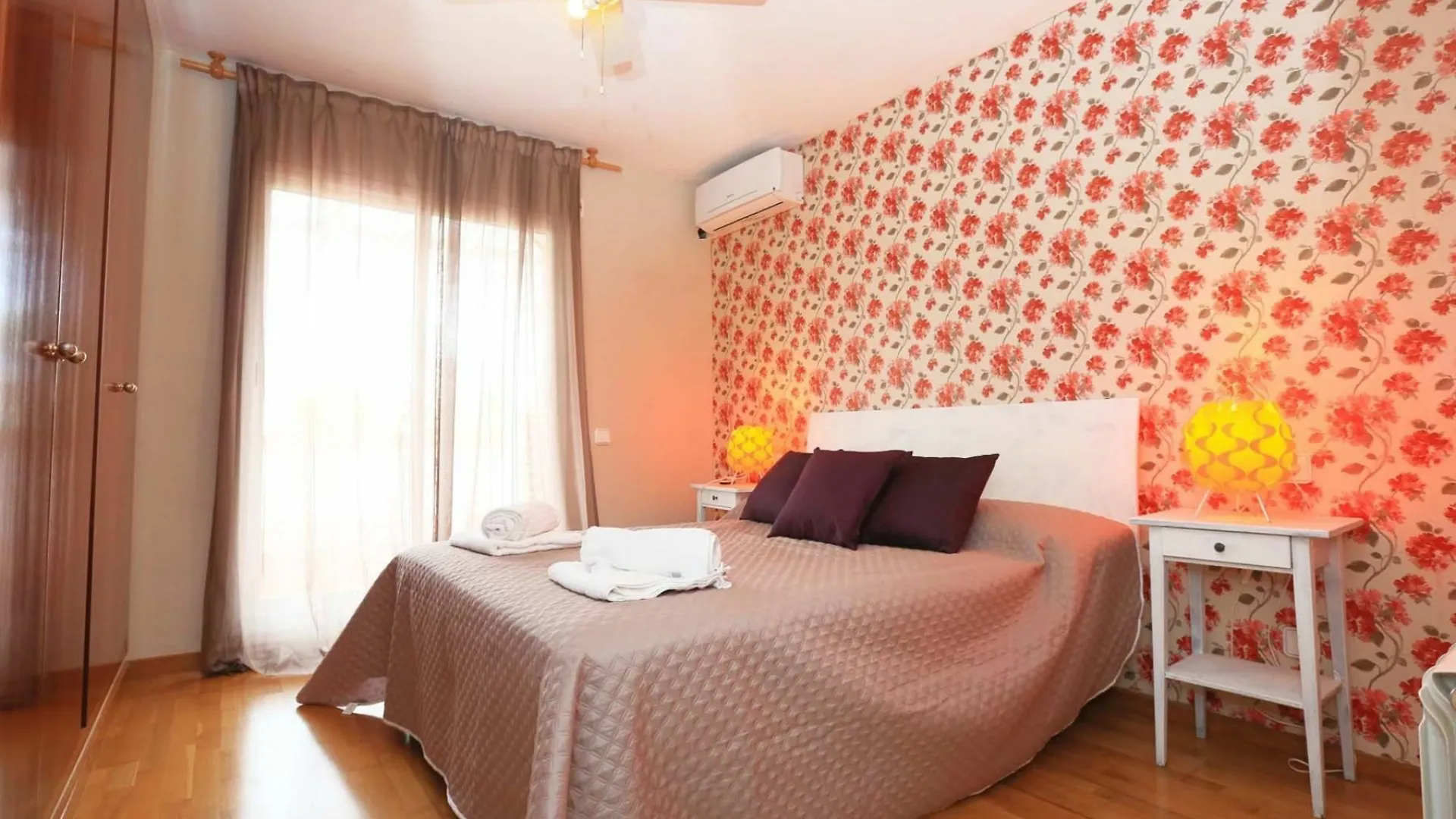 Casa Vista A La Piscina Para 8 Personas En Cambrils 0*,  Spain
